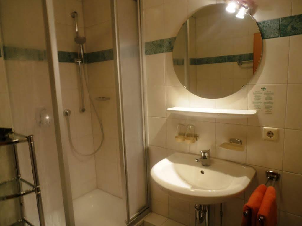Thermen Appartements Gabriela Bad Krozingen Bagian luar foto